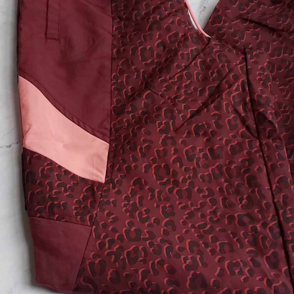 Puma TFS Cheetah Windbreaker Track Pants - Picture 3 of 9